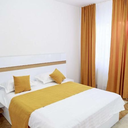 Strada Muresenilor - Savas Apartament Braşov Extérieur photo