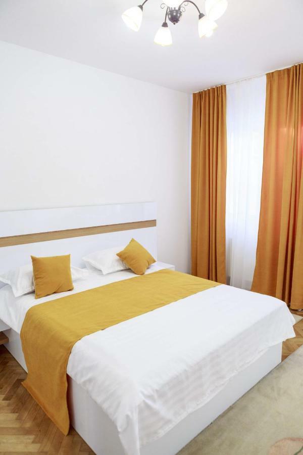 Strada Muresenilor - Savas Apartament Braşov Extérieur photo